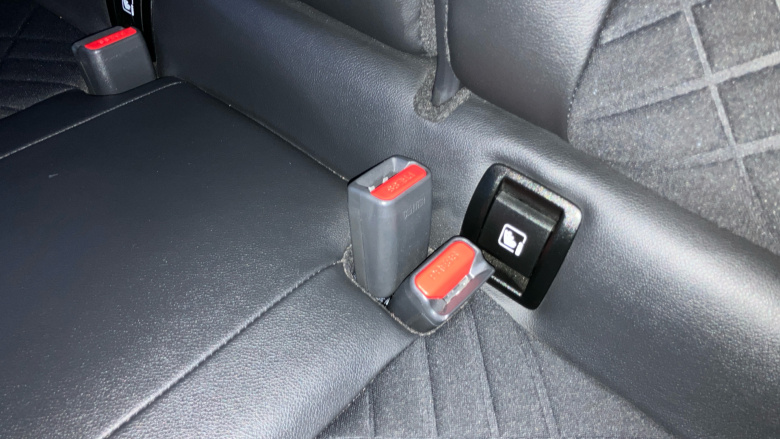 Nissan Juke 1.0 DiG-T 114 Tekna 5dr Petrol Hatchback